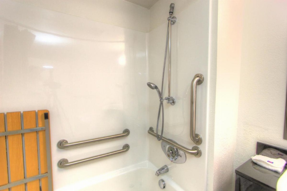 Howard Johnson by Wyndham Harrisonburg